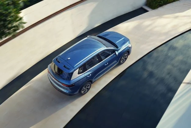 Super Hybrid DM-i Plug-In Powertrain for up to 631 miles of range.